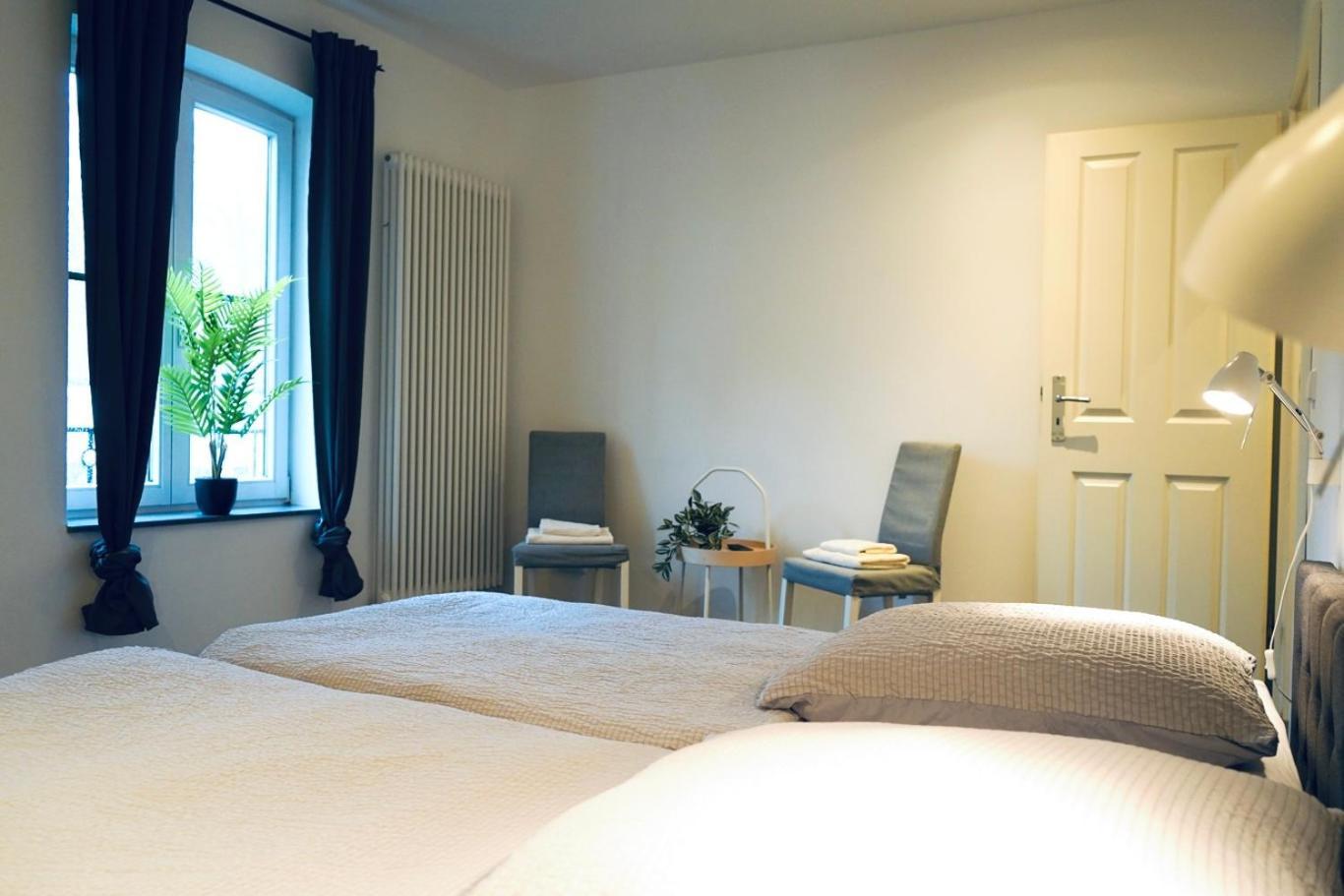 Haus Im Gruenen Fuer 6 Personen-3 Schlafzimmer- 3 Baedern -waschmaschine-grosse Terrasse- Vollausgestattete Kueche * Wolfsburg