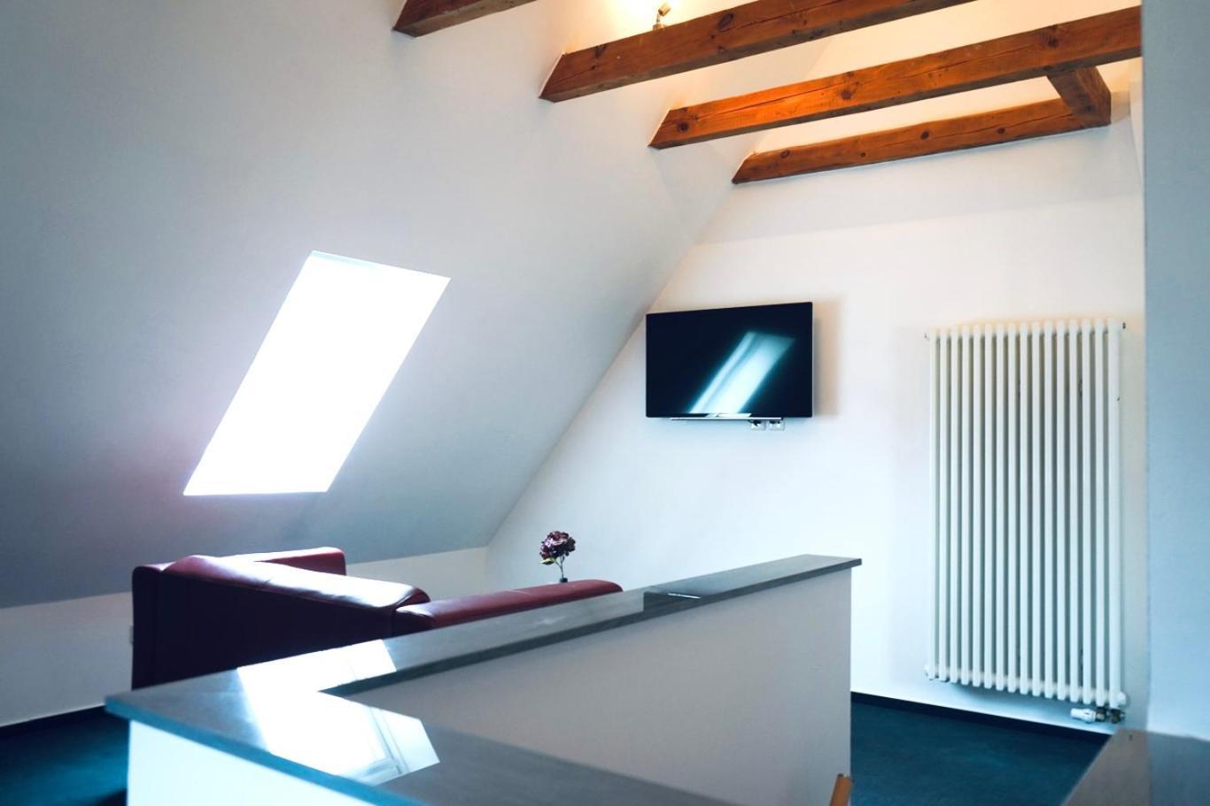 Apartment Haus Im Gruenen Fuer 6 Personen-3 Schlafzimmer- 3 Baedern -waschmaschine-grosse Terrasse- Vollausgestattete Kueche