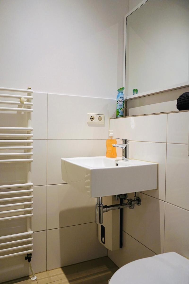 Apartment Haus Im Gruenen Fuer 6 Personen-3 Schlafzimmer- 3 Baedern -waschmaschine-grosse Terrasse- Vollausgestattete Kueche
