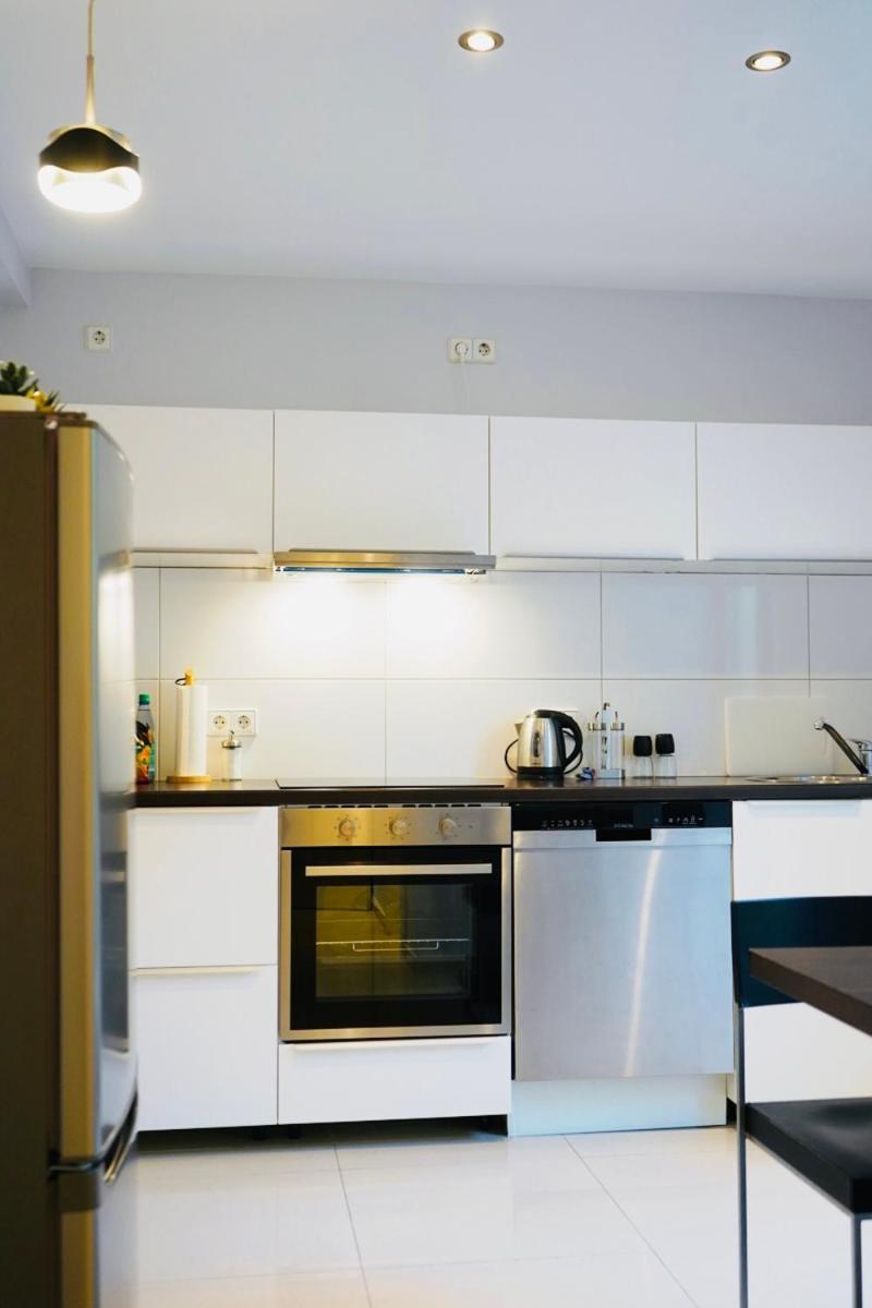 Haus Im Gruenen Fuer 6 Personen-3 Schlafzimmer- 3 Baedern -waschmaschine-grosse Terrasse- Vollausgestattete Kueche *